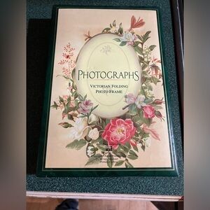 Victorian folding frame 6 photo slots 5x7